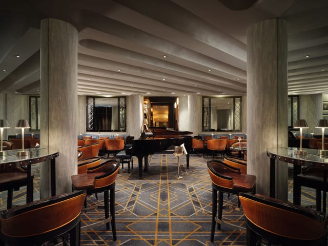 American Bar - image
