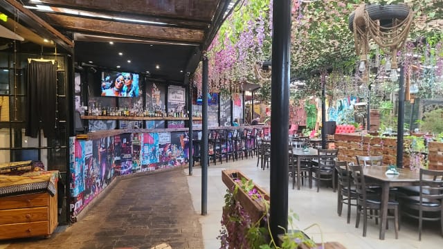 Restaurant - image