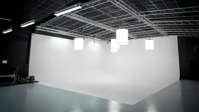 Studio 3 - image