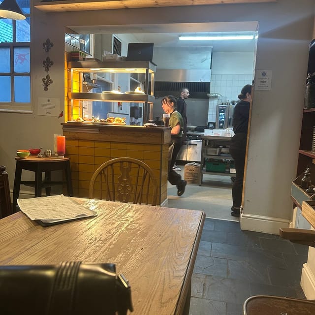 Downstairs Pub & Microbrewery - image