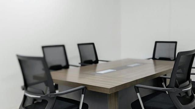 Saunders Room - image