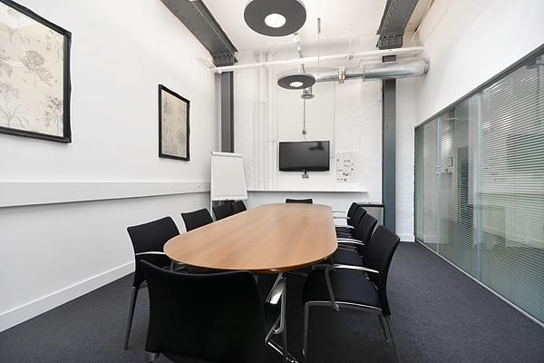 Square Room - image