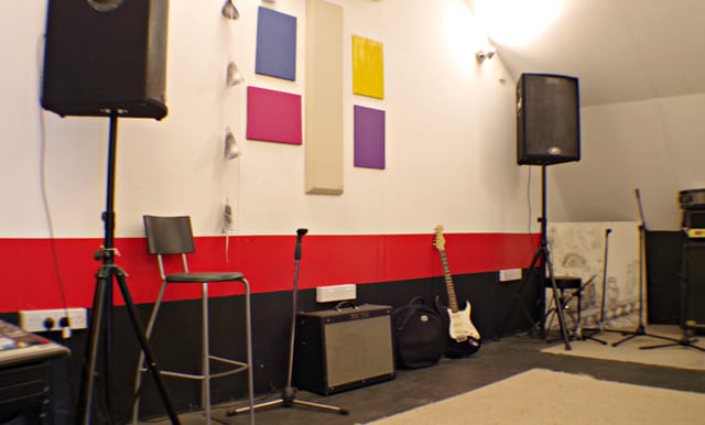 Room 2 - image