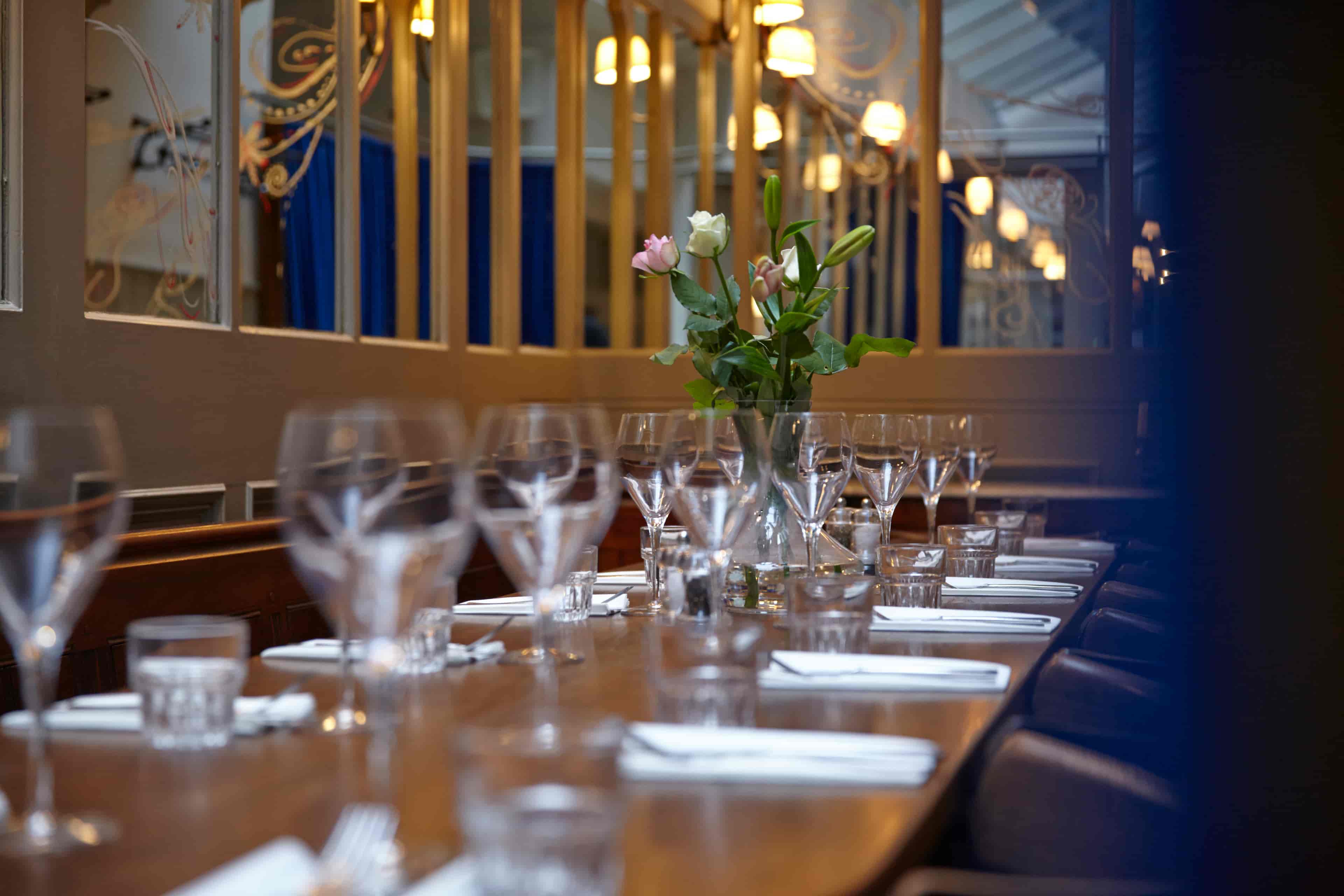 Dalys Wine Bar - image