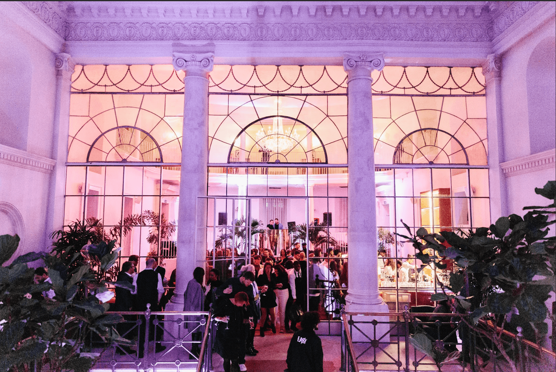 Knotel Workclub at Old Sessions House - image