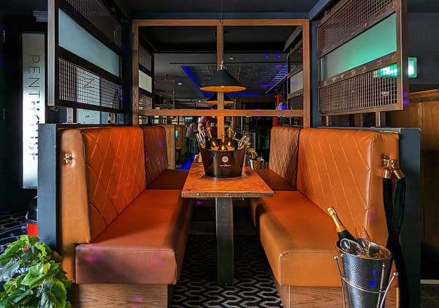 Middle Floor - image