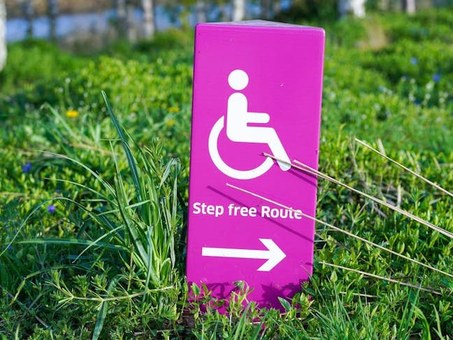 wheelchair sign