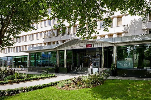 Mercure Bristol Holland House Hotel