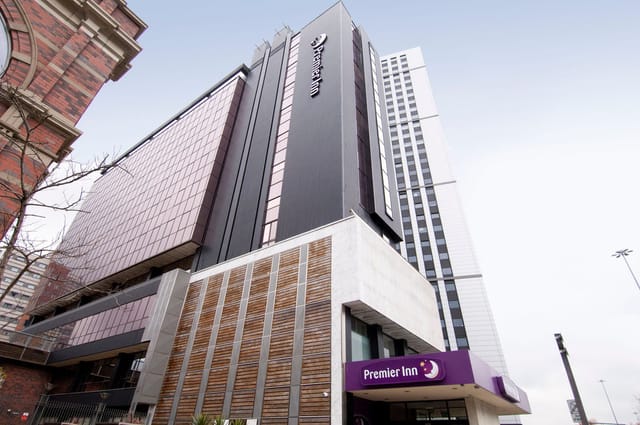 Premier Inn Leeds City Centre (Leeds Arena) hotel