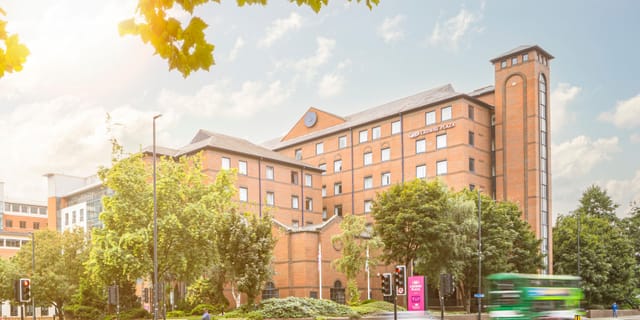 Crowne Plaza Leeds by IHG
