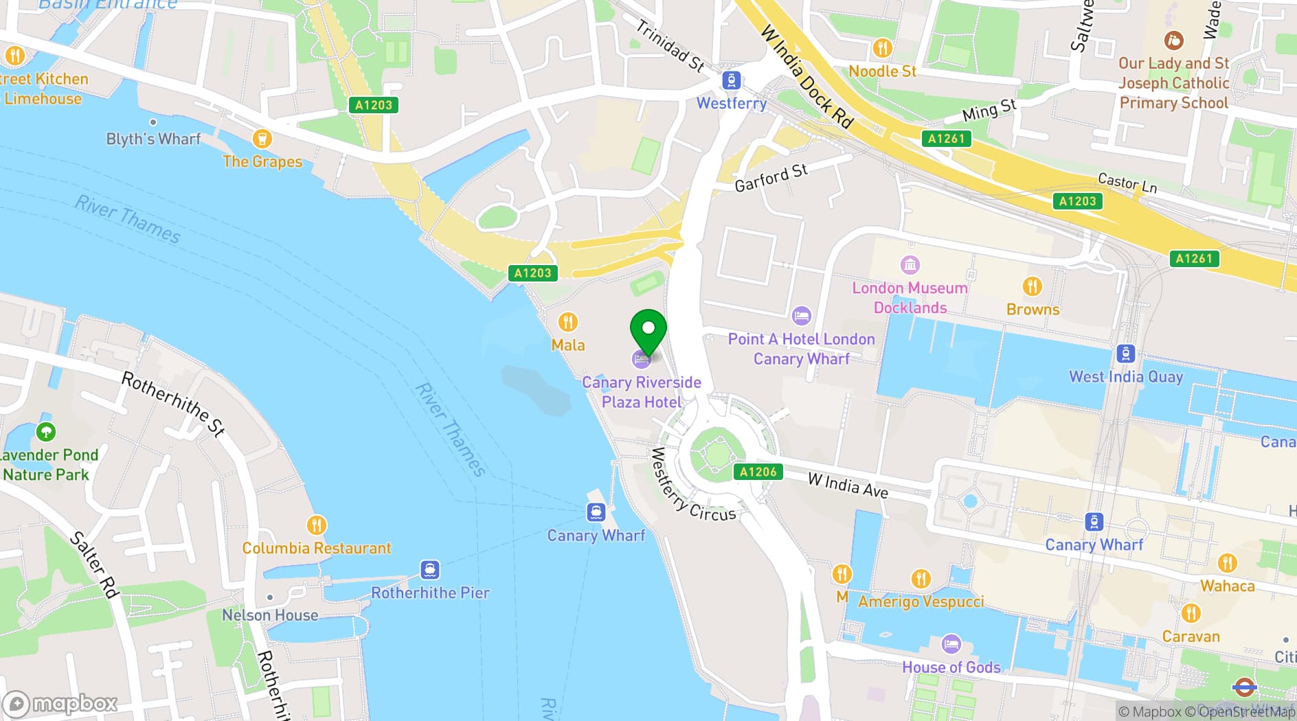 Map showing Canary Riverside Plaza Hotel