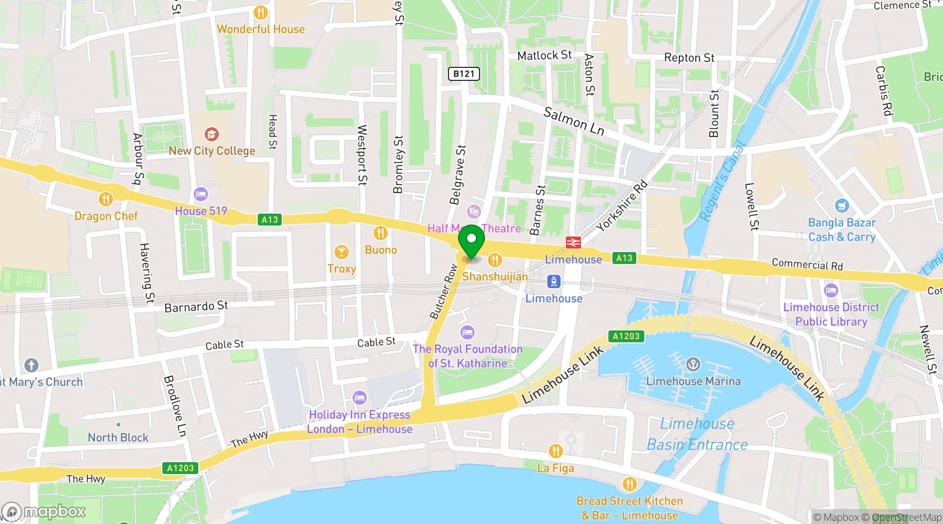 Map showing The White Swan