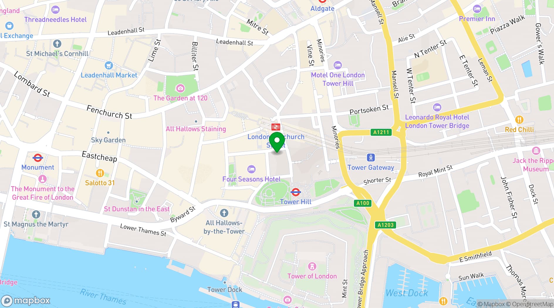 Map showing Novotel London Tower Bridge