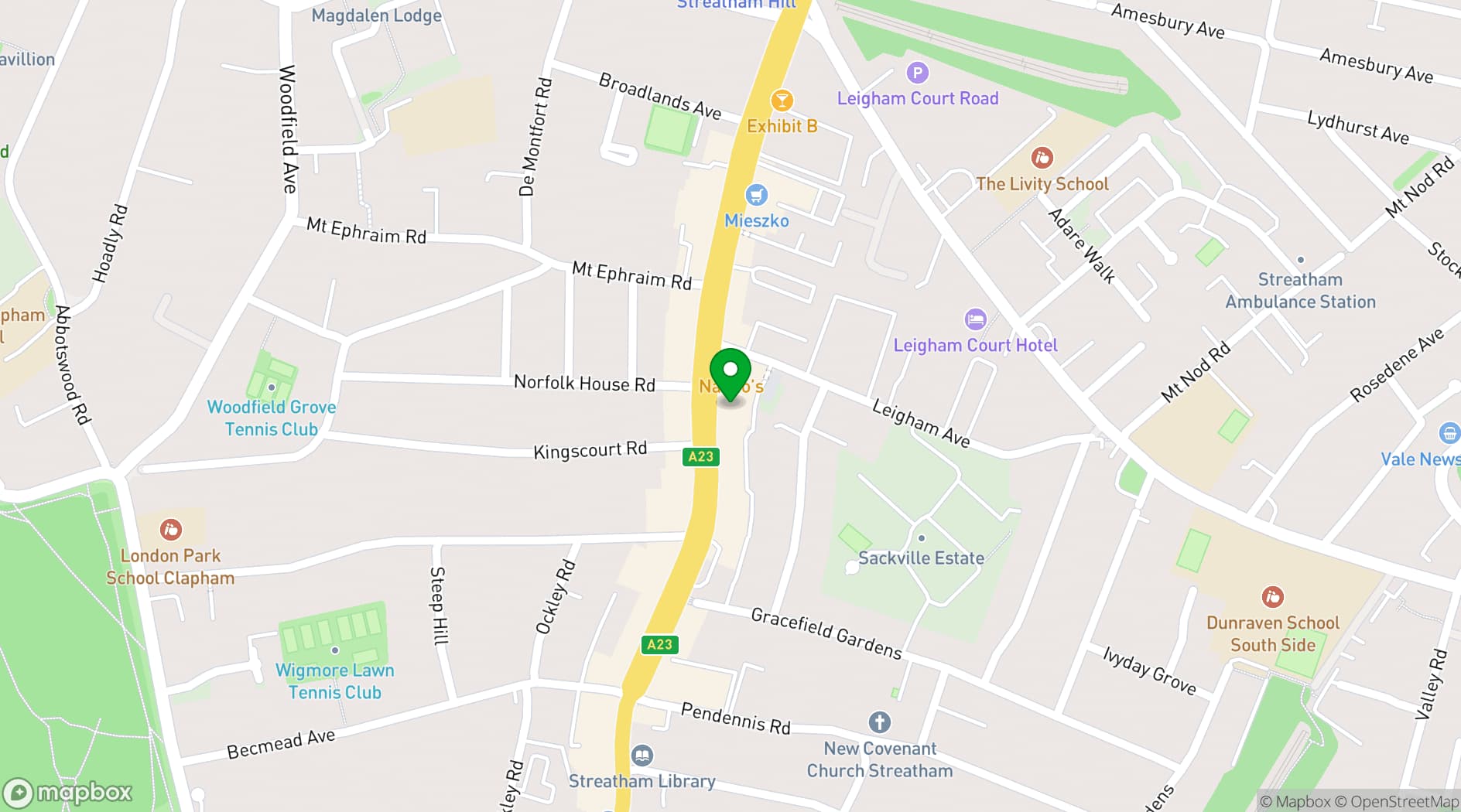 Map showing Le petit Salon