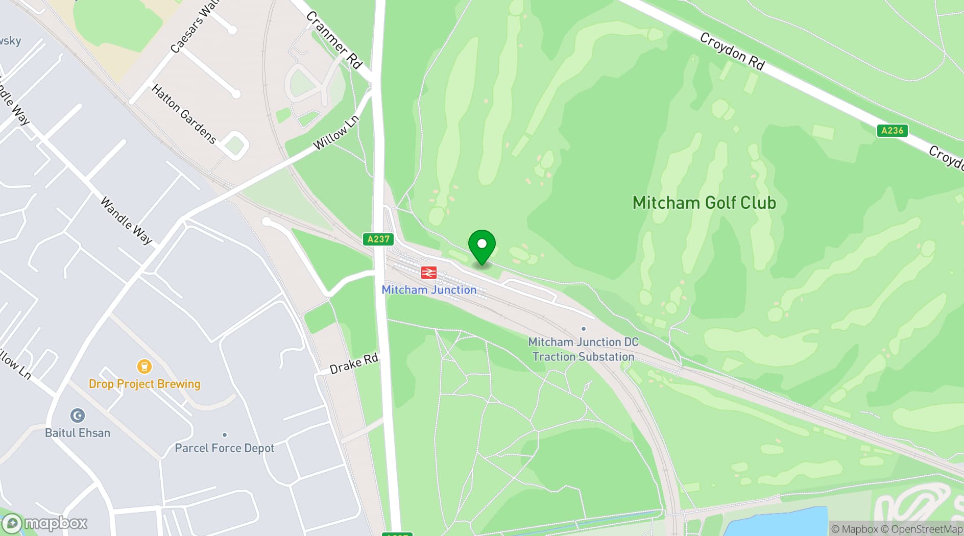 Map showing Mitcham Golf Club