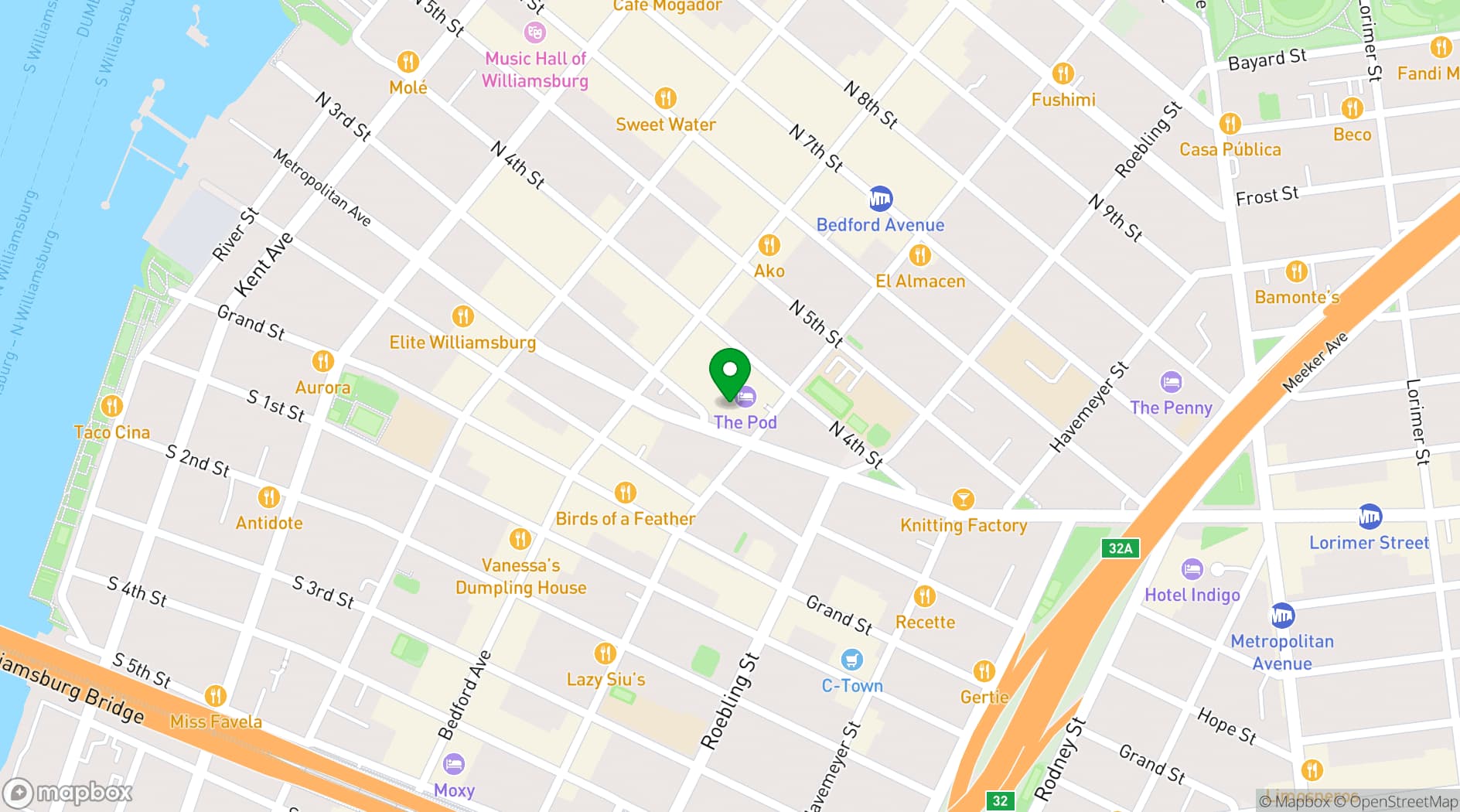 Map showing Clinton Hall - Williamsburg