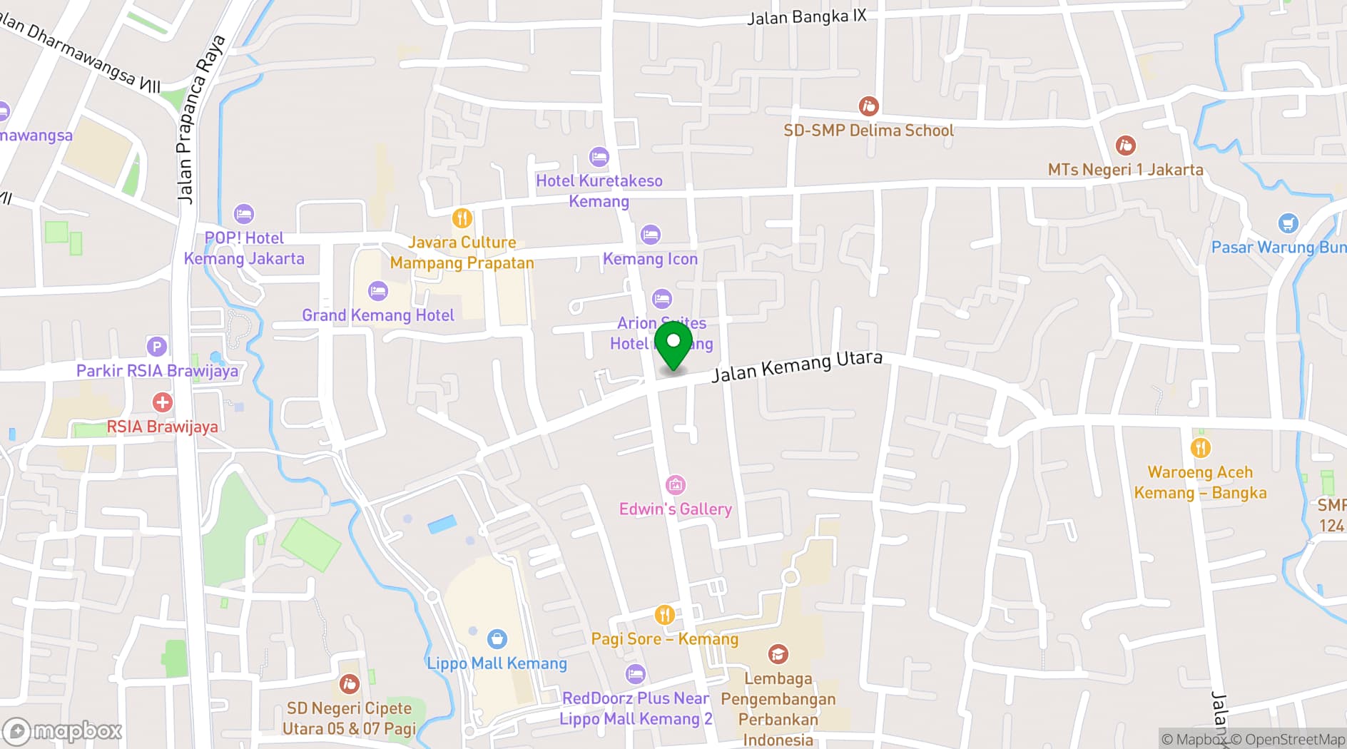 Map showing Toeti Roosseno Plaza