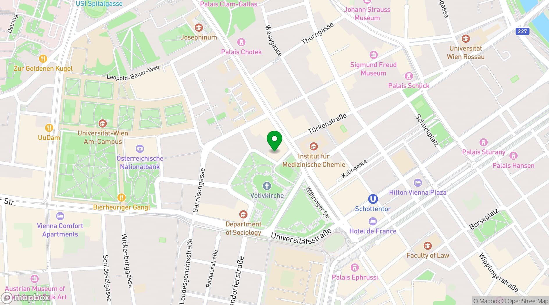 Map showing Hotel Regina