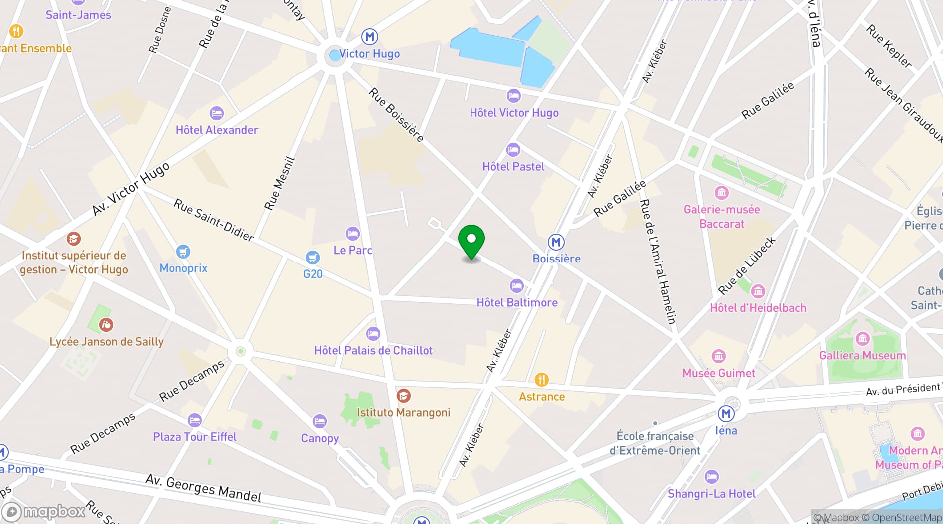 Map showing Salle de Réunion Trocadéro