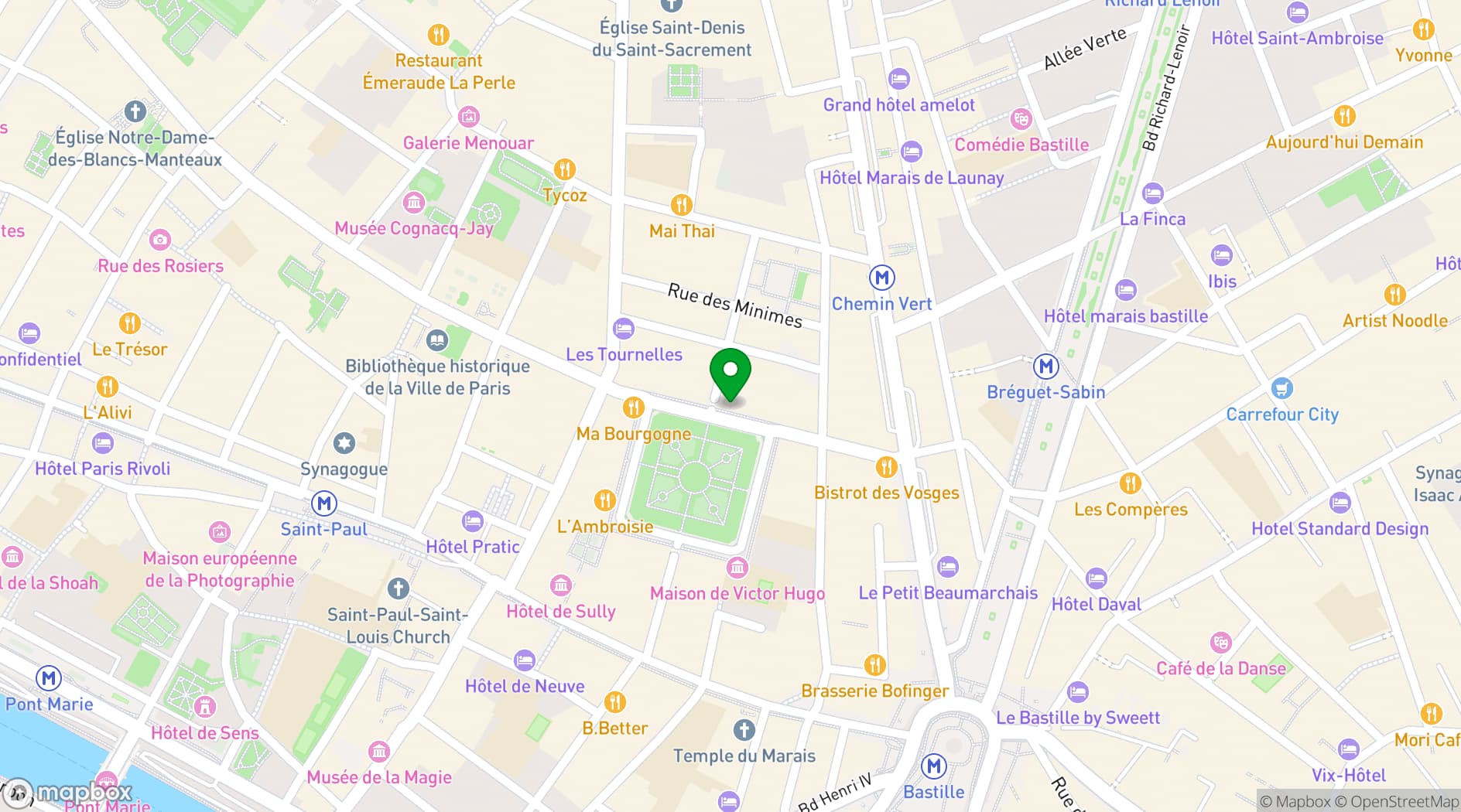 Map showing Pavillon de la Reine
