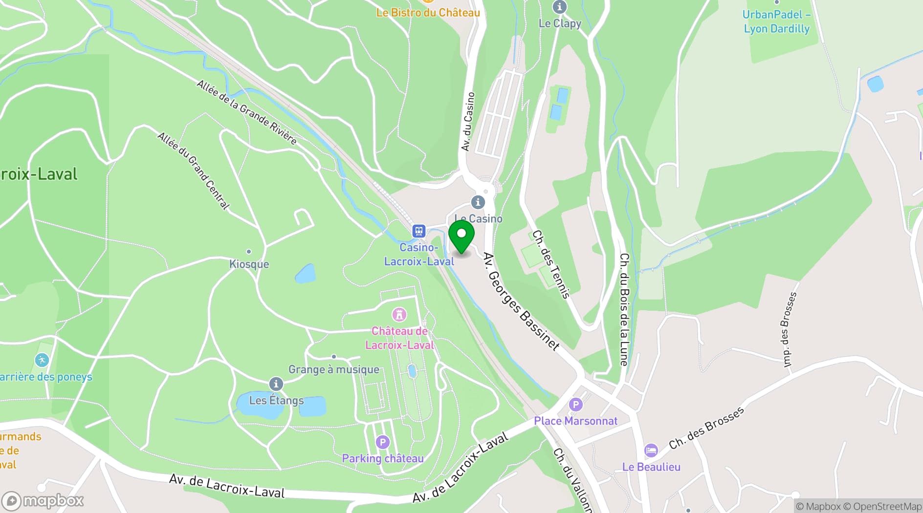 Map showing Hôtel***** & Spa Le Pavillon