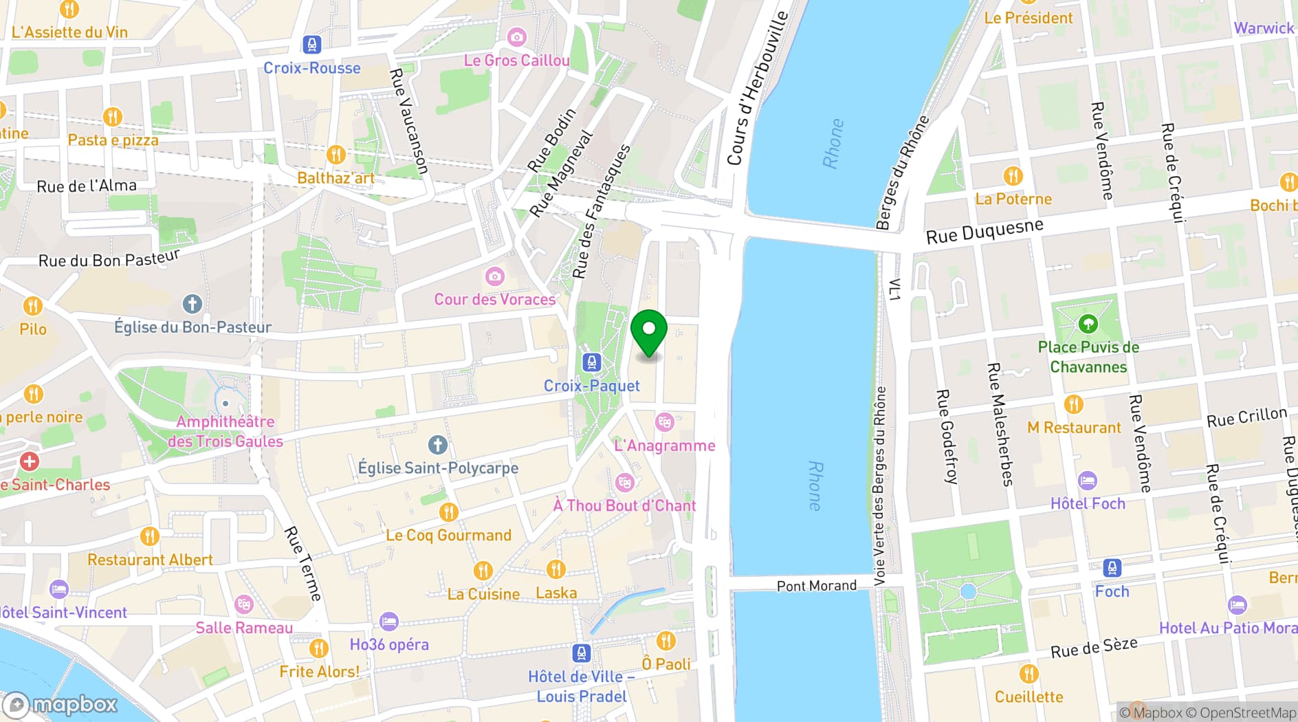 Map showing Carré Royal