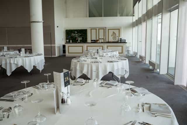 The Derby Suite at Epsom Downs: elegant event space for meetings and gatherings.