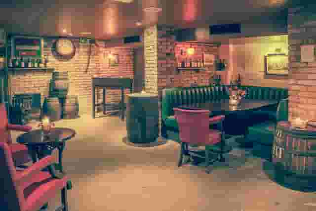 Davy's Wine Vaults