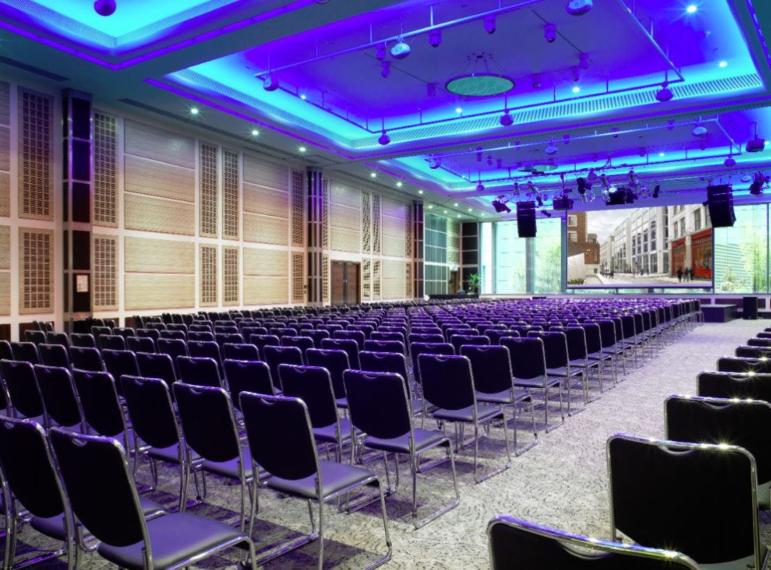 Leonardo Royal Hotel London St.Pauls - Dickens Suite image 1