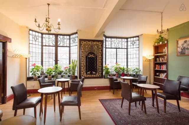 India Club Lounge-Bar