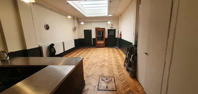 Versatile event space in Unity Islington with natural light, ideal for meetings and workshops.