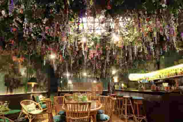 the East Bar & Pods