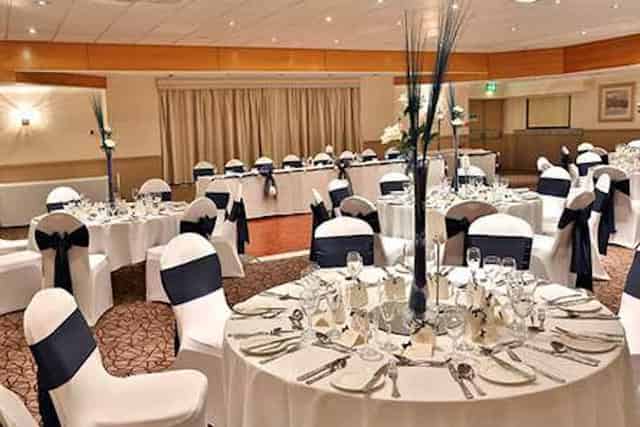 Cresta Court Hotel