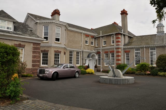 Elegant Ballroom Bar at Leverhulme Hotel, ideal for corporate events and upscale receptions.