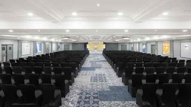 Park Suite conference room at St Johns Hotel Birmingham, ideal for professional events.