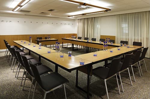 Novotel London City South