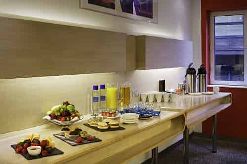 Novotel London City South