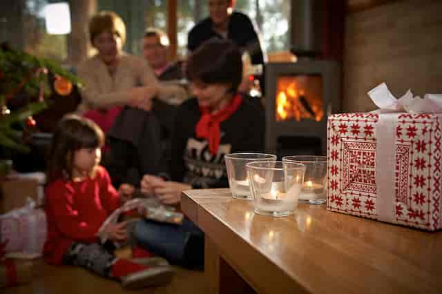 Cozy Forest Cabin in Forest of Dean for intimate holiday gatherings and events.