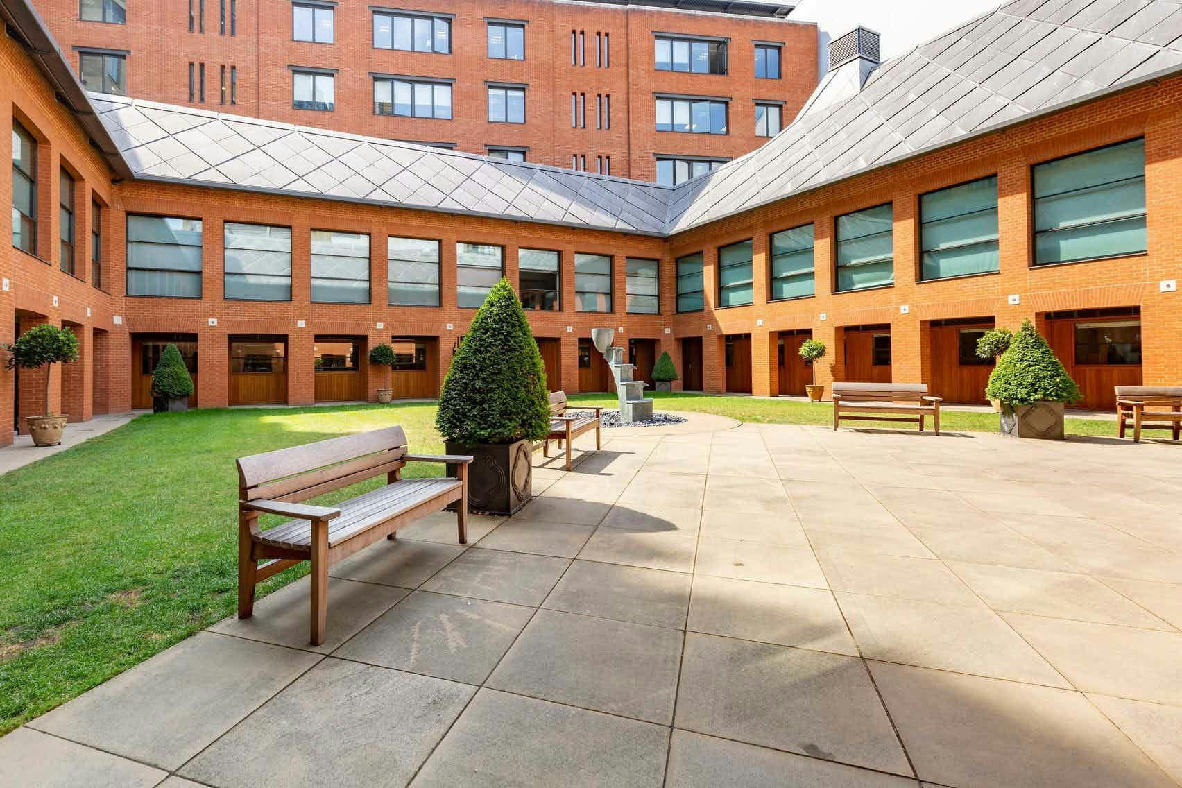 Orangery at Haberdashers' Hall: serene courtyard for networking events and meetings.