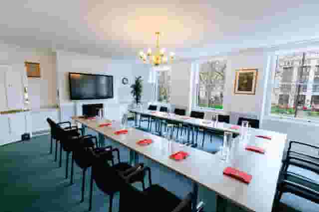Vanessa Bell Room