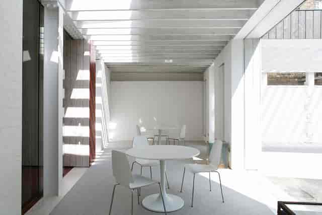 Courtyard Rooms 