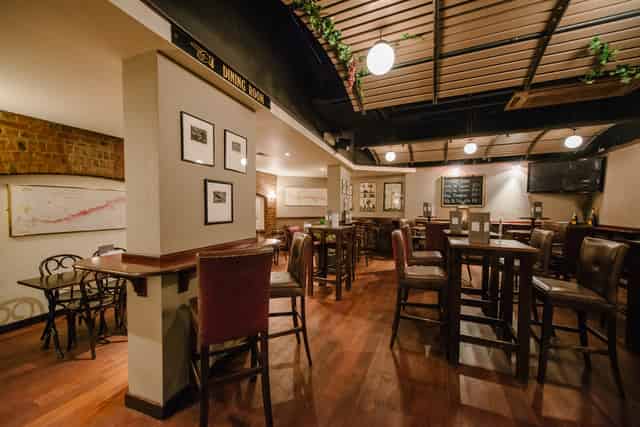 Willy's Wine Bar