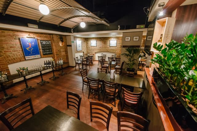 Willy's Wine Bar