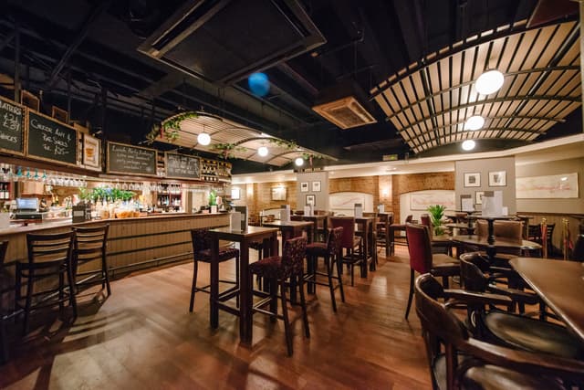 Willy's Wine Bar