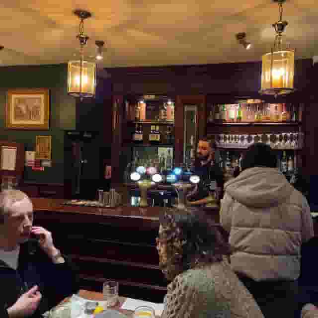 Crown & Anchor
