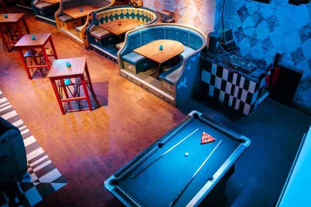 Trapeze Bar