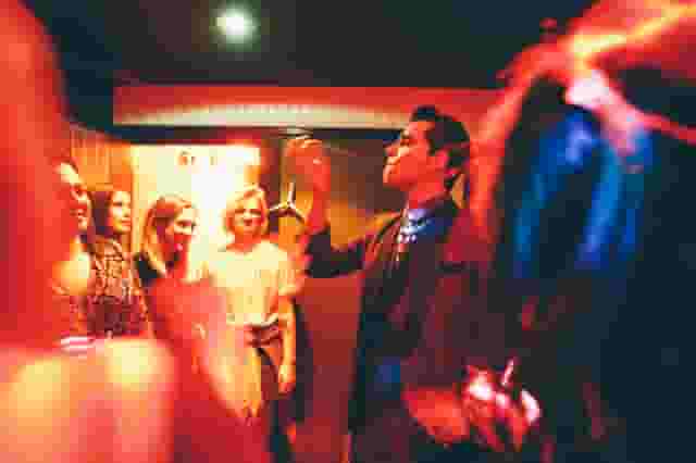 Trapeze Bar