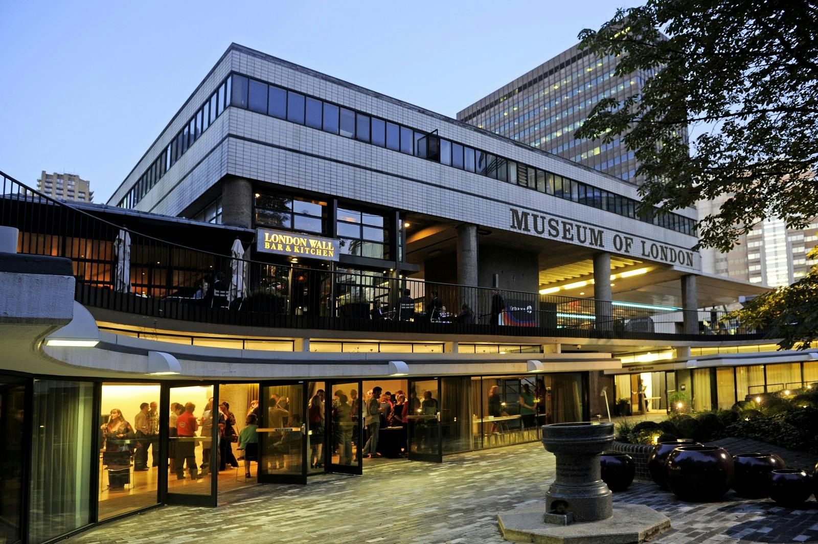 Modern Garden Room at Museum of London, ideal for cultural events and corporate functions.