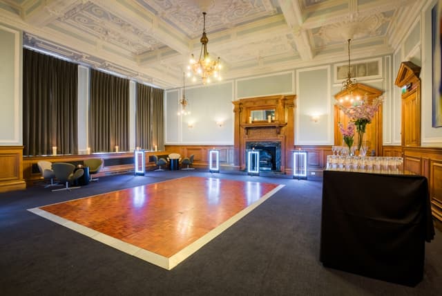 Bishopsgate and Chancery Suite
