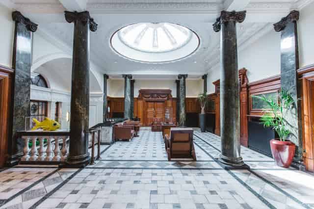 Town Hall Hotel